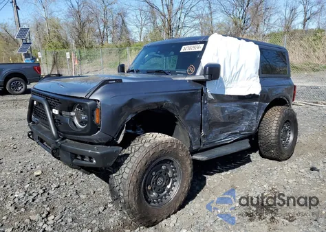 2022 Ford Bronco Base from USA, damaged, VIN 1FMDE5AH5NLB19801